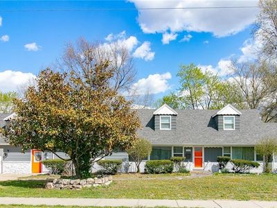 1605 S Market St, Holden, MO, 64040