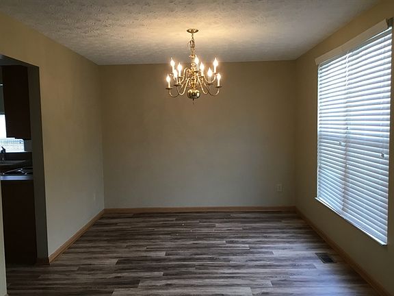 3rd image of 8347 Firstgate Dr