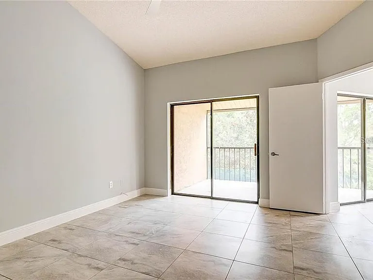 7863 Sugar View Ct #7863 — Photo 10