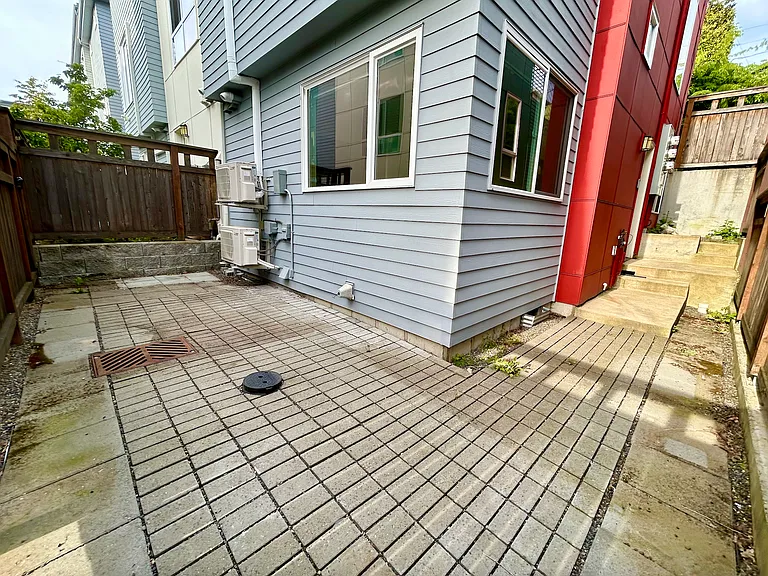 3629 Courtland Pl S #C — Photo 19