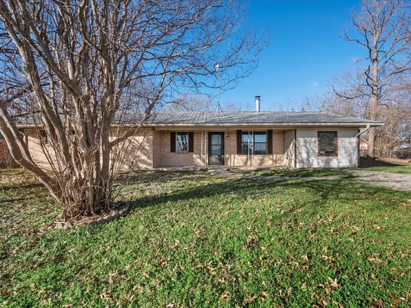 112 Buchanan Blvd, Corsicana, TX 75110