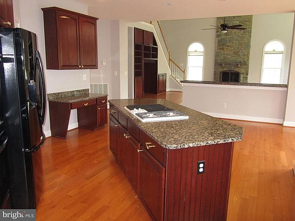 2nd image of 10600 Beechknoll Ln