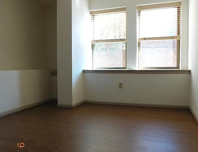 1251 Banks Aly NW #6 — Photo 6