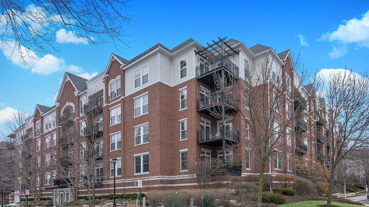 7753 Van Buren St Unit 406 photo 1