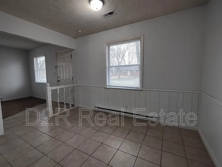 7819 Southfield Dr — Photo 23