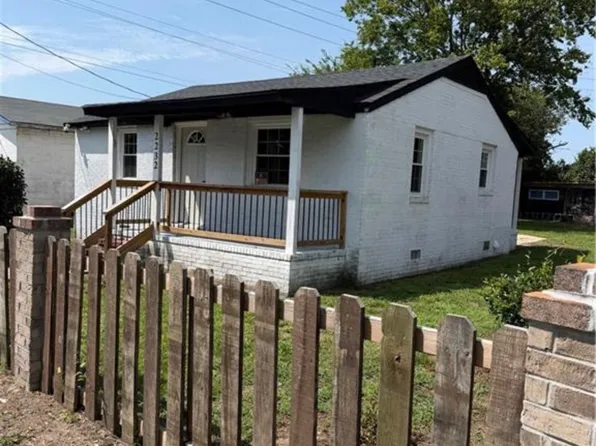 2232 Progress St, Fayetteville, NC 28306