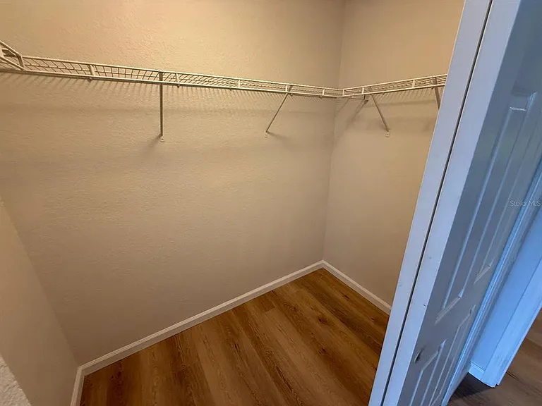 933 Enclair St — Photo 35