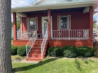 2805 Tatham Rd, Saginaw, MI 48601