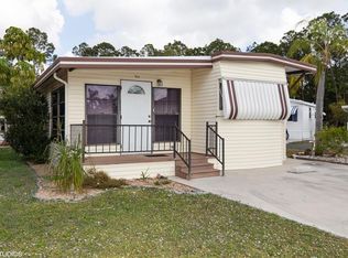 100 Lofty Ln, North Fort Myers, FL 33903