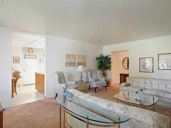 5th image of 2865 Custer Dr
