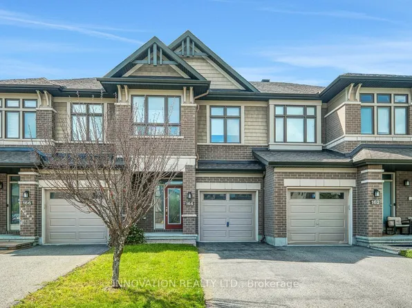164 Larimar Cir, Ottawa, ON K1X 0B6