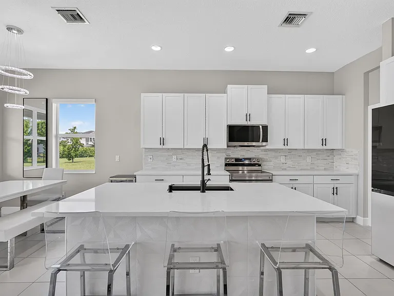 16293 Melogold Dr — Photo 22
