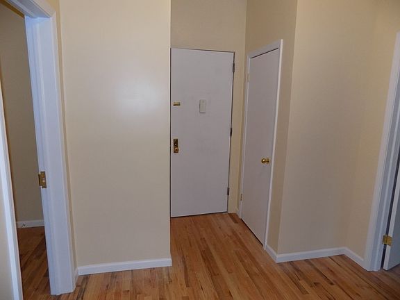 5th image of 551 W 175th St APT 1
