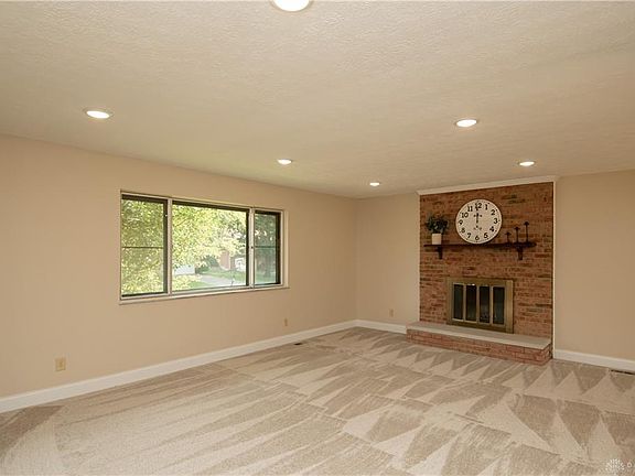 5th image of 3131 Sandywood Dr