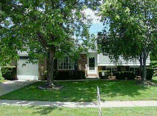 3870 Irwin Simpson Rd, Mason, OH 45040