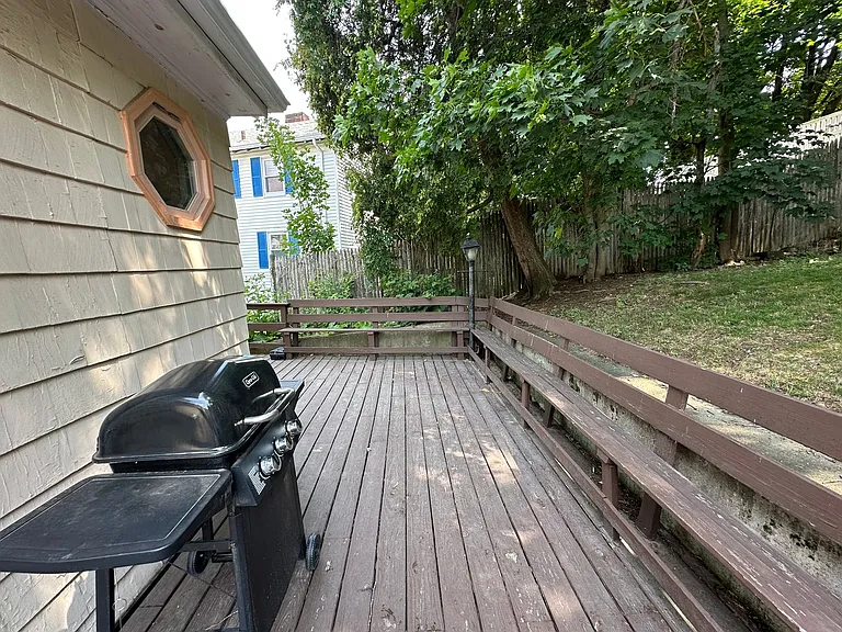 115 Bigelow St — Photo 19