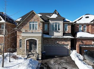 74 Dewside Dr, Brampton, ON L6R0X5
