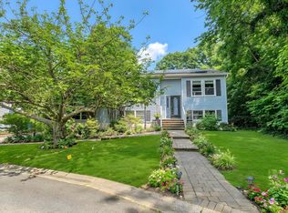 6 Abbey Rd, Somers Point, NJ 08244