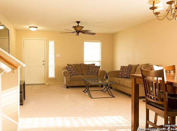 3rd image of 10103 Sparrow Way