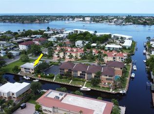 1195 Clam CT #202, NAPLES, FL 34102