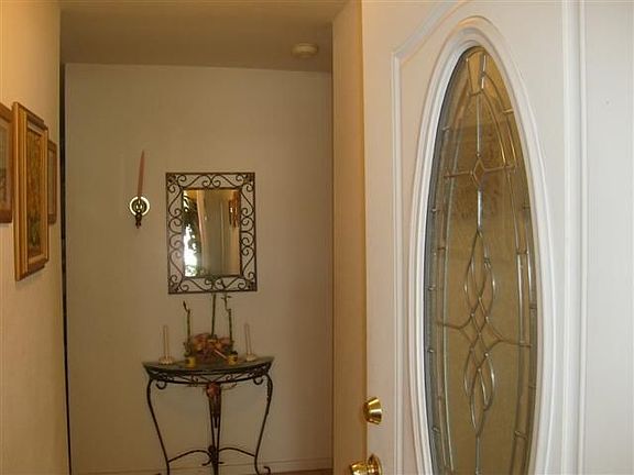 4th image of 1405 Eucalyptus Dr