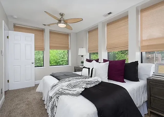 5345 Pershing Ave #2B — Photo 10
