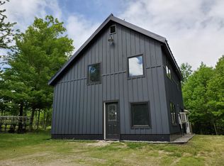 1379 New Sharon Rd, Starks, ME 04911