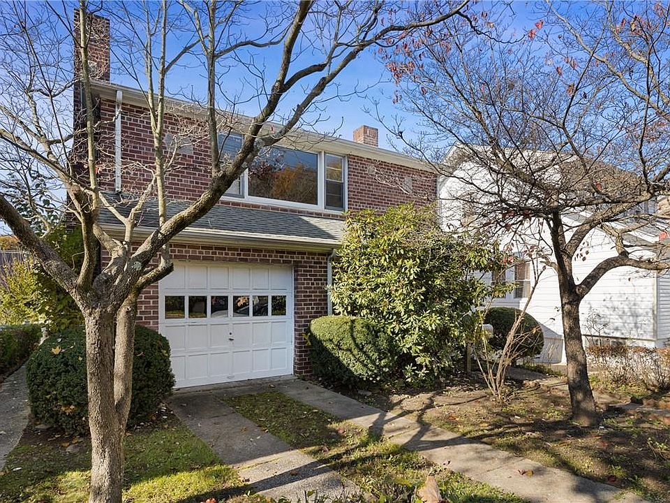 1st image of 209 Sedgwick Avenue