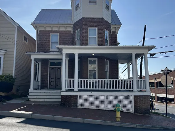 400 N Loudoun St, Winchester, VA