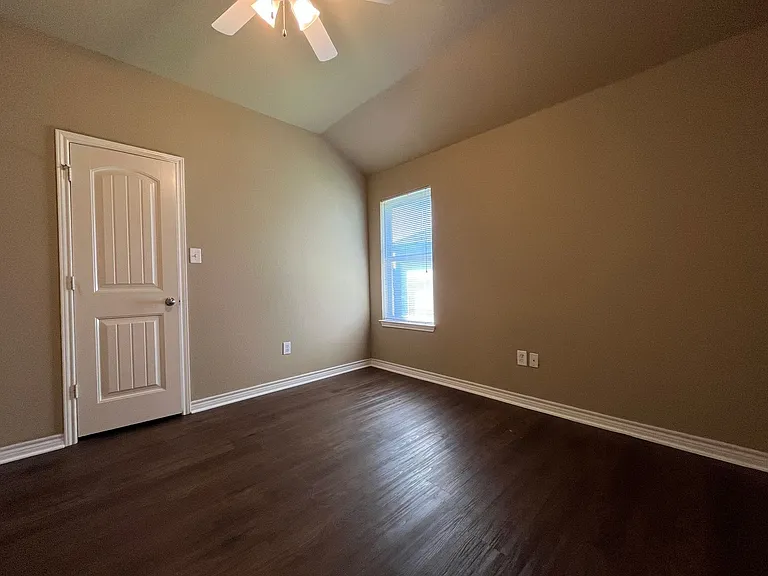 3016 Beauford St — Photo 26