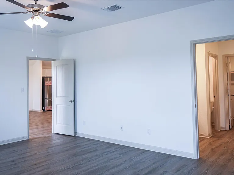 231 Sweetwater Creek Ln — Photo 29