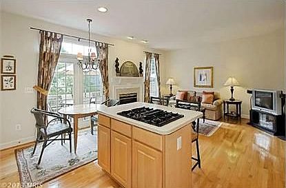 4th image of 2805 Marywood Oaks Ln