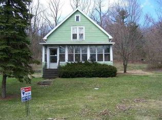 113 Beach Rd, Halfmoon, NY 12065