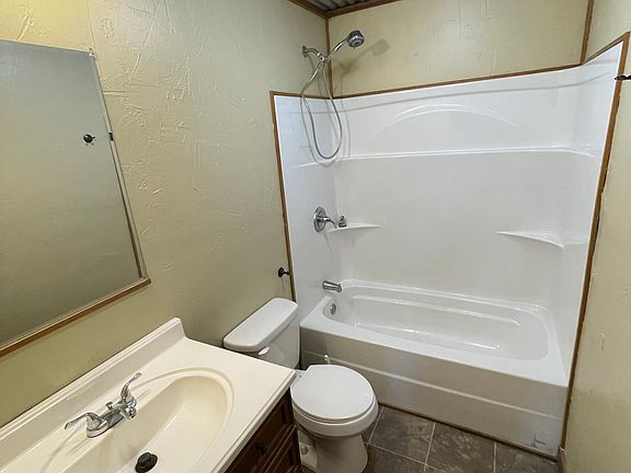 4th image of 6980 Farm Road 115 #D