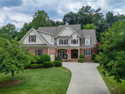 2430 Lake Oak Ct, High Point, NC, 27265