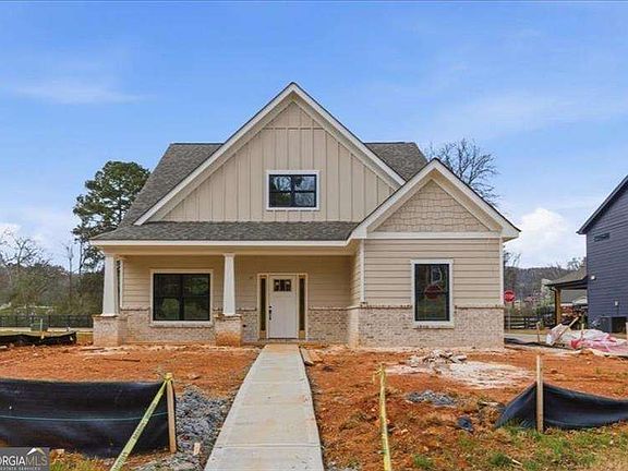 3rd image of 44 Puckett Rd