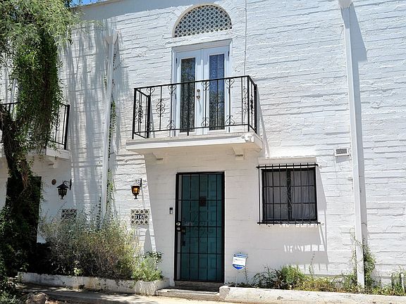 2nd image of 3742 E 4th St