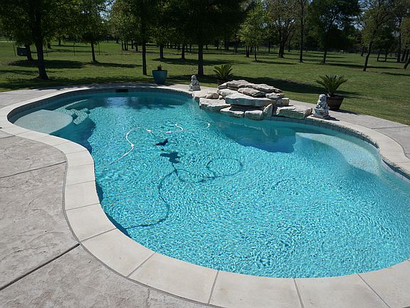 5th image of 1133 Abigail Ln
