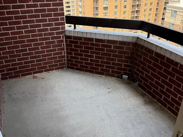 1276 N Wayne St #1205 — Photo 13