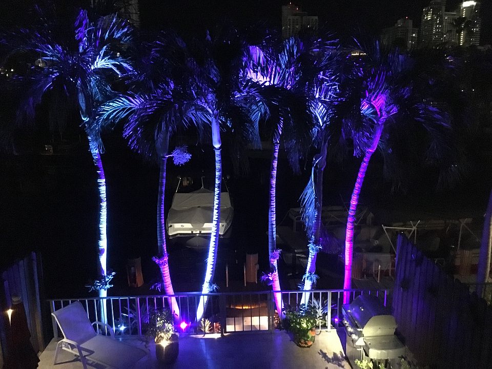 Relaxing up lighting on pati