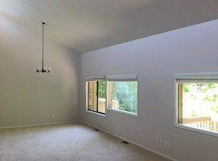 5183 Christine Dr, Ann Arbor, MI 48103