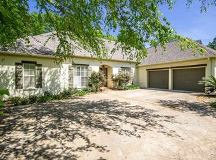 604 Crestridge Ct, Madison, MS 39110