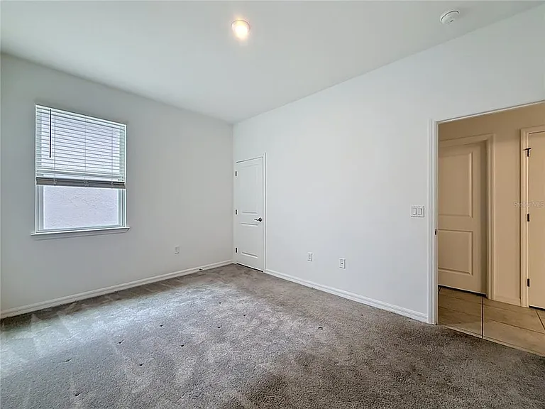 418 Quayside Ave — Photo 27