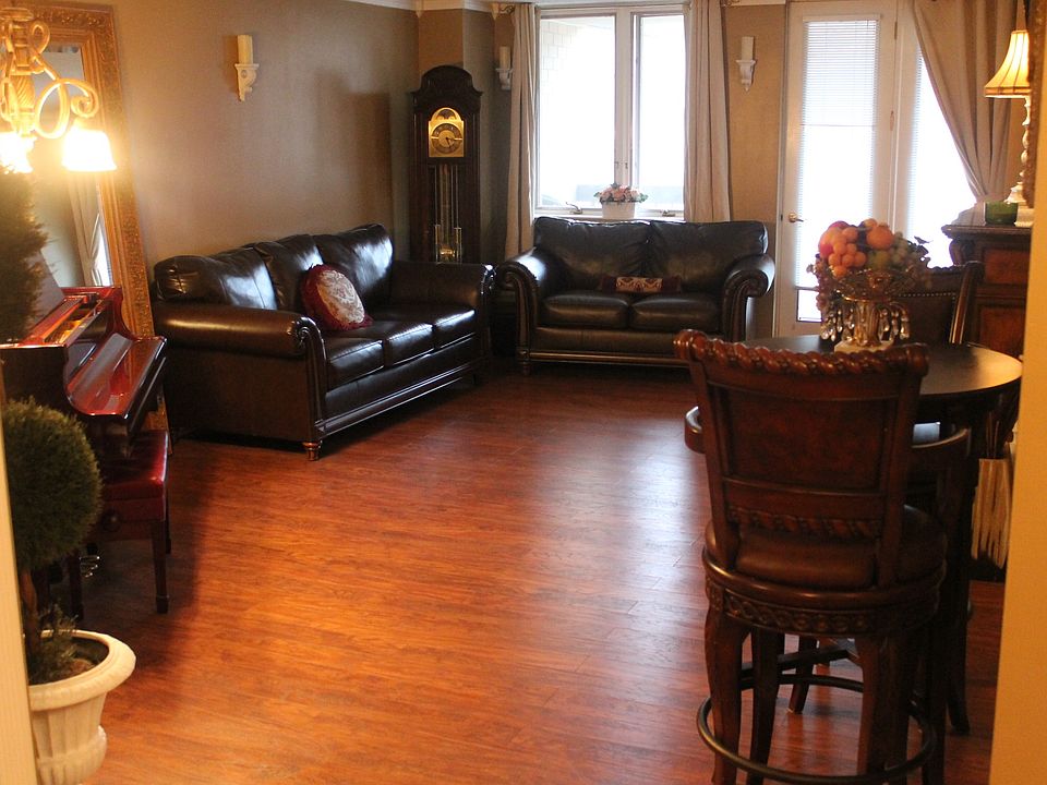 1st image of 10 Smith Manor Blvd