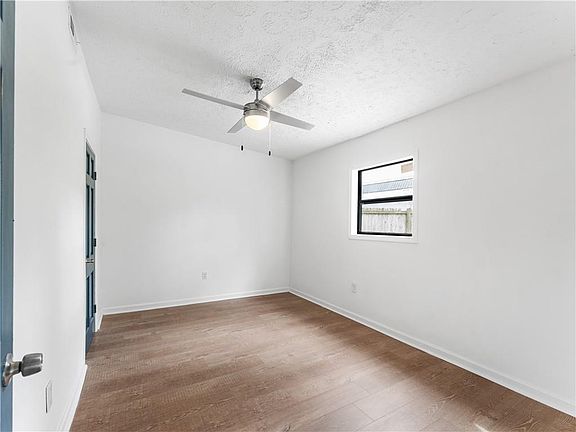 5th image of 37 Johnson Rd NW