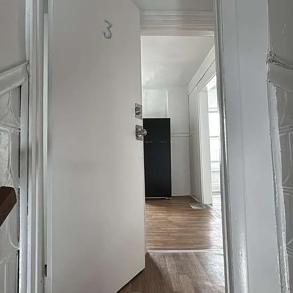 308 Bessemer Ave #3 — Photo 9
