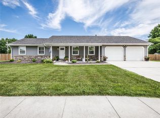 7346 W Main St, Maryville, IL 62062