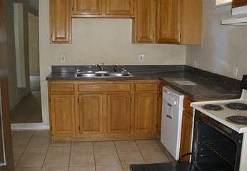 3rd image of 6244 Pine Bluff Dr