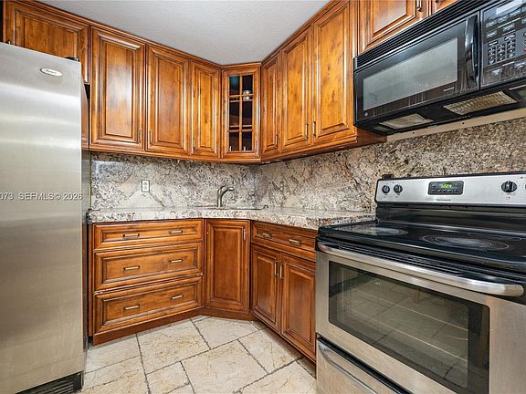 5th image of 701 Three Islands Blvd APT 206