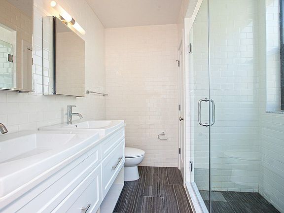 3rd image of 1890 A C Powell Blvd APT 6C